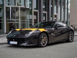Schwarz Gebraucht 2015 Ferrari F12 | 266.200 €