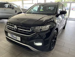 Deep black perleffekt Gebraucht 2023 VW T-Cross Life SUV | 22.220 € (Fairer Preis)