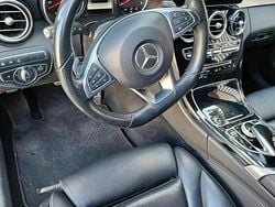 Grau Gebraucht 2017 Mercedes 220 AMG Kombi | 14.500 €