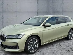 Gelb Neu 2025 Skoda Superb Selection Kombi | 35.970 € (Fairer Preis)