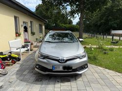 Grau Gebraucht 2018 Toyota Auris Touring Sports Kombi | 9.999 € (Guter Preis)