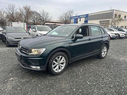 Grün Gebraucht 2017 VW Tiguan Trendline SUV | 12.999 € (Fairer Preis)