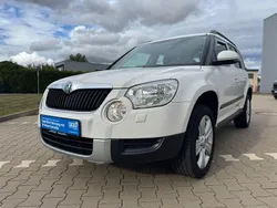 Weiß Gebraucht 2013 Skoda Yeti Elegance SUV | 8.999 € (Fairer Preis)