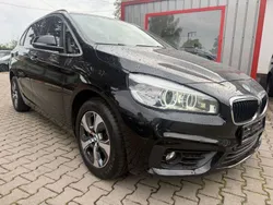 Schwarz Gebraucht 2015 BMW 220 Active Tourer Sport Line Van / Kleinbus | 10.777 € (Guter Preis)