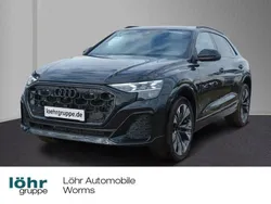 Mythosschwarz metallic Gebraucht 2024 Audi Q8 Comfort SUV | 112.950 €