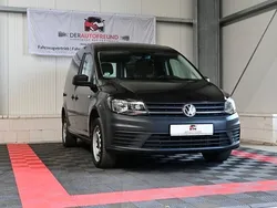 Schwarz Gebraucht 2019 VW Caddy Van / Kleinbus | 18.790 € (Guter Preis)