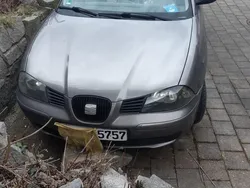 Grau Gebraucht 2003 Seat Ibiza Fresh Coupé | 950 € (Guter Preis)