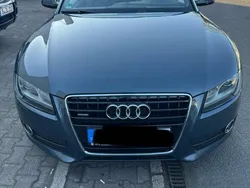 Grau Gebraucht 2010 Audi A5 Cabriolet Cabrio | 8.900 €