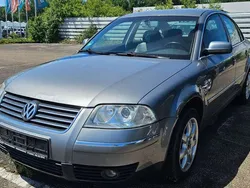 Urbangrey metallic Gebraucht 2002 VW Passat Highline Limousine | 1.300 € (Superpreis)