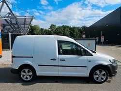 Weiß Gebraucht 2011 VW Caddy Van / Kleinbus | 4.150 €