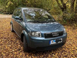 Blau Gebraucht 2001 Audi A2 Kleinwagen | 2.300 € (Etwas zu teuer)
