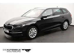 Schwarzmagic perleffekt Gebraucht 2024 Skoda Octavia Selection Kombi | 28.990 € (Guter Preis)