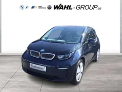 Blau Gebraucht 2022 BMW i3 Comfort Edition Kleinwagen | 21.890 € (Fairer Preis)