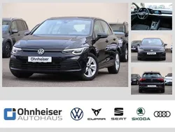 Schwarz Gebraucht 2021 VW Golf VIII Life Limousine | 24.750 € (Etwas zu teuer)