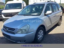 Silber Gebraucht 2008 Kia Carnival EX Van / Kleinbus | 1.999 € (Superpreis)