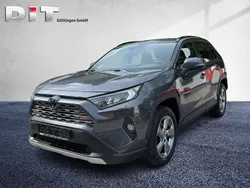 Marlingrau metallic Gebraucht 2020 Toyota RAV4 Club SUV | 21.990 € (Superpreis)
