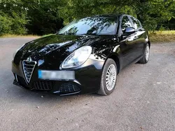 Schwarz Gebraucht 2012 Alfa Romeo Giulietta Kleinwagen | 5.200 € (Fairer Preis)