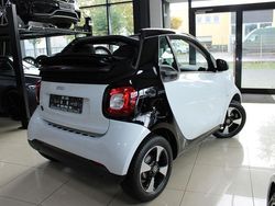Crystalwhite** Gebraucht 2022 Smart ForTwo Electric Drive Cabrio | 12.800 € (Fairer Preis)