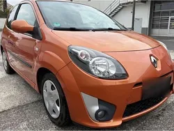 Orange Gebraucht 2008 Renault Twingo Kleinwagen | 2.950 € (Etwas zu teuer)