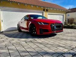 Rot Gebraucht 2023 Audi TTS Ambiente Coupé | 49.799 € (Fairer Preis)