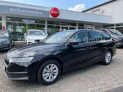 Schwarz Neu 2025 Skoda Octavia Selection Limousine | 31.580 € (Etwas zu teuer)
