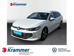 Weiß Gebraucht 2024 VW Passat Business Kombi | 30.970 € (Fairer Preis)