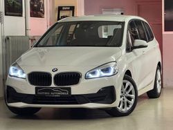 Weiß Gebraucht 2022 BMW 218 Gran Tourer Van / Kleinbus | 14.999 € (Guter Preis)