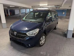 Blau Gebraucht 2019 Dacia Lodgy Comfort Van / Kleinbus | 12.500 € (Etwas zu teuer)