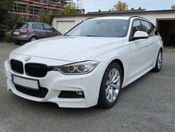 Weiß Gebraucht 2013 BMW 320 M Sport Kombi | 12.490 €