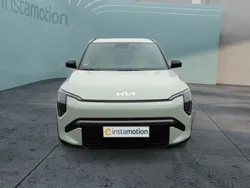 Grün Gebraucht 2024 Kia EV3 4 SUV | 44.539 € (Fairer Preis)