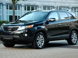Schwarz Gebraucht 2011 Kia Sorento 2 SUV | 11.990 € (Fairer Preis)