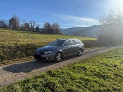 Grau Gebraucht 2012 VW Golf VII Comfortline Kombi | 8.300 € (Fairer Preis)