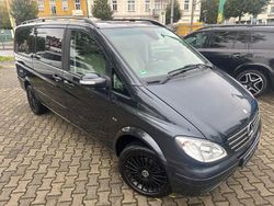 Schwarz Gebraucht 2007 Mercedes Viano Van / Kleinbus | 13.888 € (Fairer Preis)