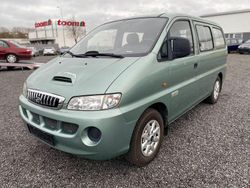 Grün Gebraucht 2009 Hyundai H-1 Van | 5.390 € (Fairer Preis)