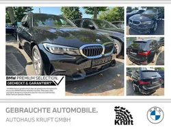 Schwarz ii Gebraucht 2021 BMW 330e Sport Line Kombi | 26.999 € (Fairer Preis)