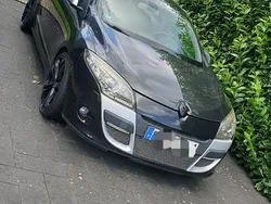 Schwarz Gebraucht 2009 Renault Mégane Coupé Luxe Coupé | 6.444 €