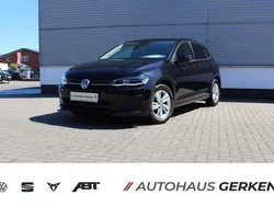 Schwarz Gebraucht 2018 VW Polo Comfortline Limousine | 15.990 € (Teuer)