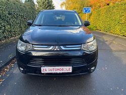 Schwarz Gebraucht 2012 Mitsubishi Outlander Instyle SUV | 4.900 € (Guter Preis)