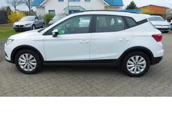 Nevadaweiss s9rweiß Gebraucht 2021 Seat Arona Style SUV | 15.990 € (Guter Preis)