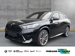Black sapphire metallic Neu 2025 BMW X2 M Sport SUV | 56.990 € (Fairer Preis)