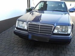 Blau Gebraucht 1994 Mercedes 220 Coupé | 11.600 €