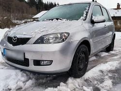 Grau Gebraucht 2003 Mazda 2 Kleinwagen | 1.500 € (Fairer Preis)