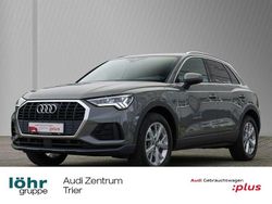 Chronosgrau metallic Gebraucht 2021 Audi Q3 Performance SUV | 30.980 € (Etwas zu teuer)