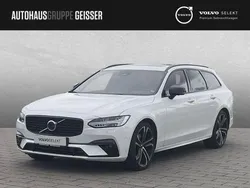 Crystall weiß perleffekt Gebraucht 2023 Volvo V90 Plus Kombi | 42.250 € (Guter Preis)