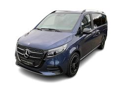 Andere Gebraucht 2025 Mercedes 300 AMG line Kombi | 87.889 €