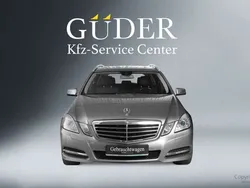 Silber Gebraucht 2011 Mercedes E200 Kombi | 14.800 €