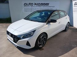 Weiß Gebraucht 2021 Hyundai i20 Intro Edition Limousine | 13.990 € (Fairer Preis)