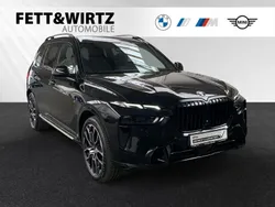 Saphirschwarz metallic Gebraucht 2023 BMW X7 M Sport SUV | 96.900 € (Fairer Preis)