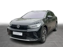 Grenadillschwarz metallic Gebraucht 2023 VW ID.4 Pro Performance SUV | 35.669 € (Fairer Preis)