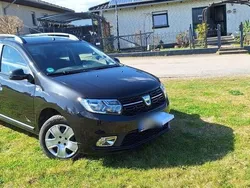 Schwarz Gebraucht 2016 Dacia Logan MCV Essentiel Kombi | 5.500 € (Guter Preis)